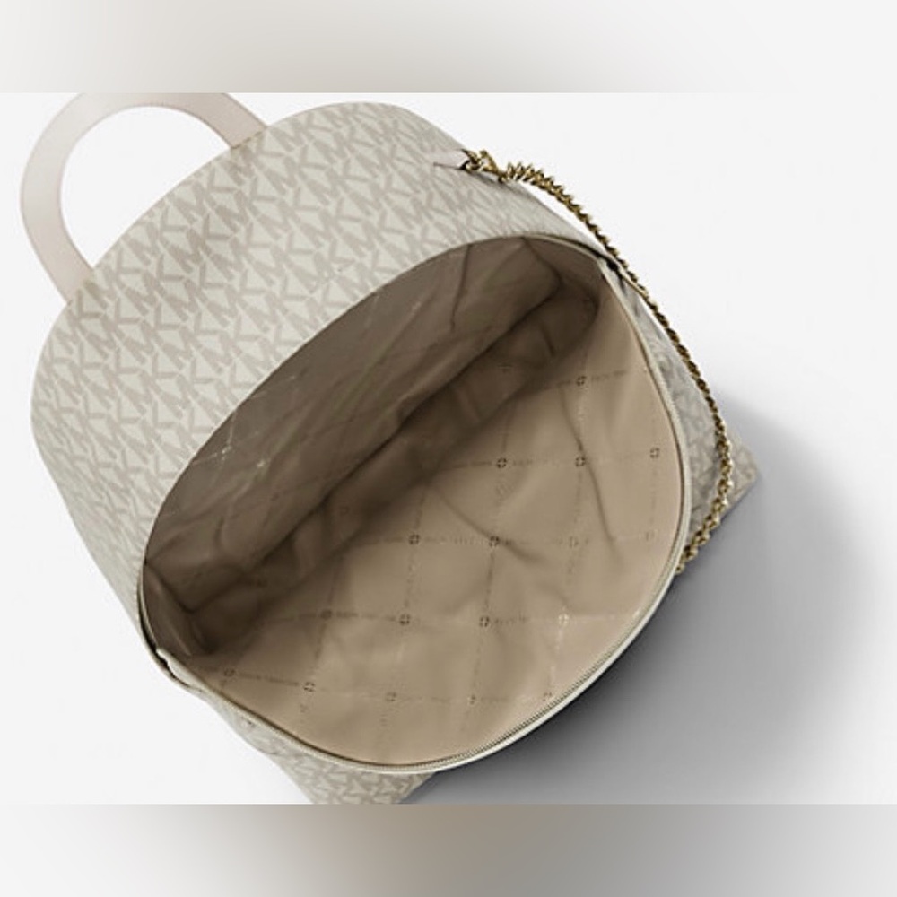✨ Michael Kors Slater Medium Logo Backpack Light Cream Gold Chain - NWT✨ - Picture 2 of 5